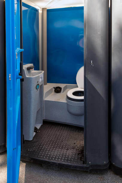 Portable Toilet Options We Offer in Crosbyton, TX